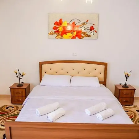 Lori House Appartamento Velabisht